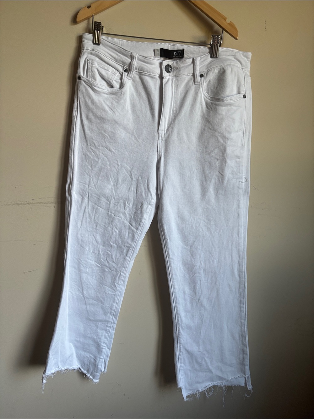 Kut from the Kloth White Straight Leg Raw Hem Jeans